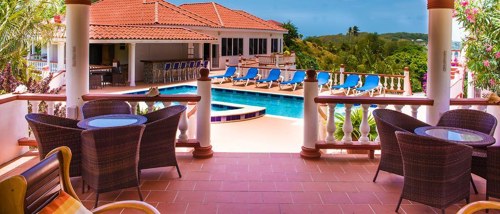 Hotel Alexandrina Кингстаун Экстерьер фото