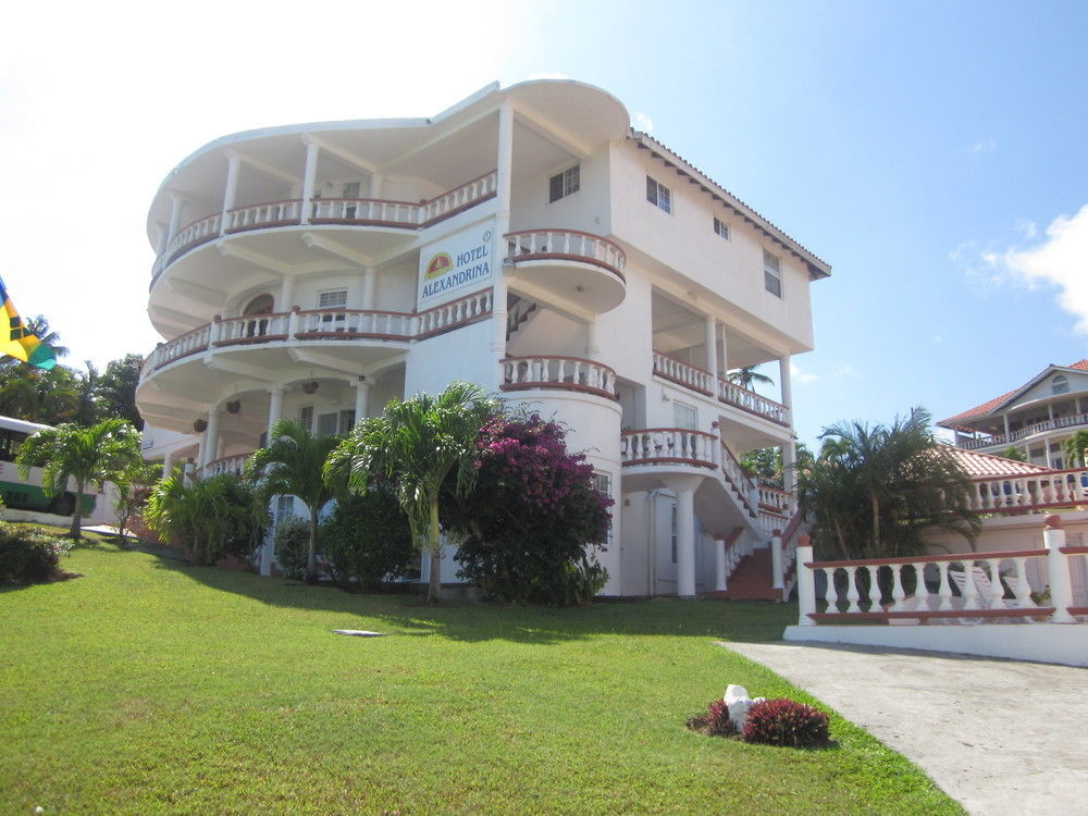 Hotel Alexandrina Кингстаун Экстерьер фото